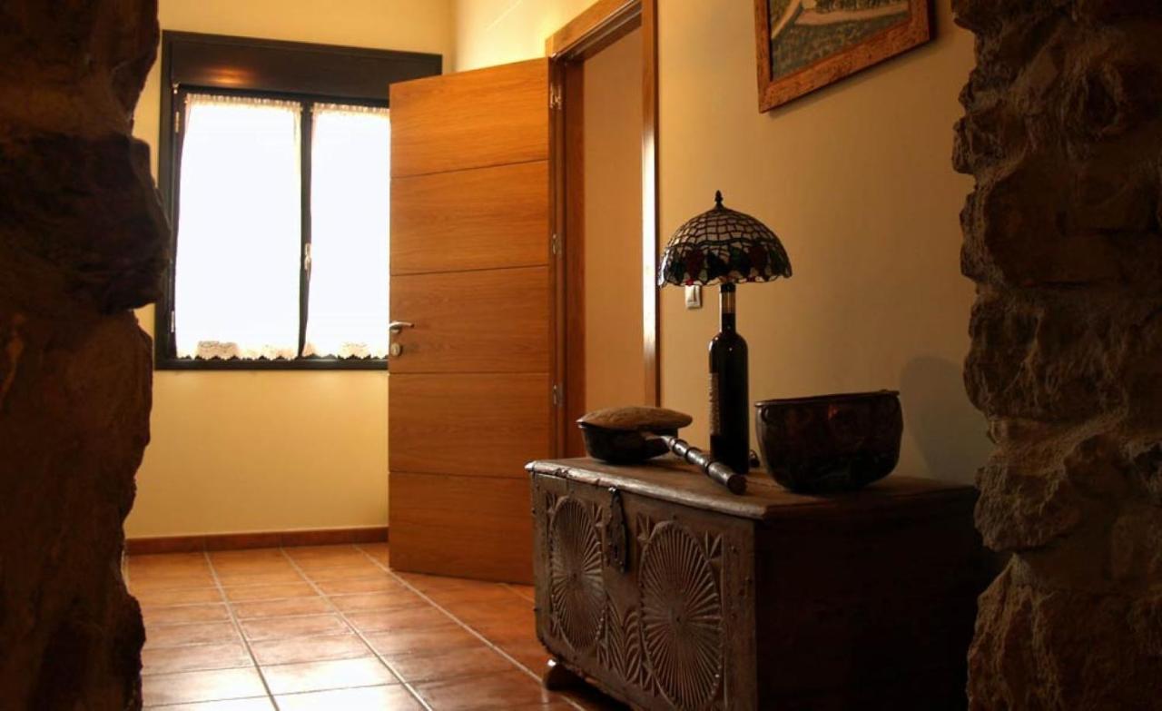 Arkupe Etxea Guest House Arroniz Luaran gambar